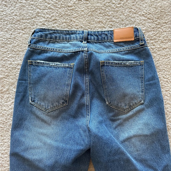 Nordstrom Avec Les Filles Split Hem High Waist Straight Leg Distressed Mom Jeans - Picture 3 of 6